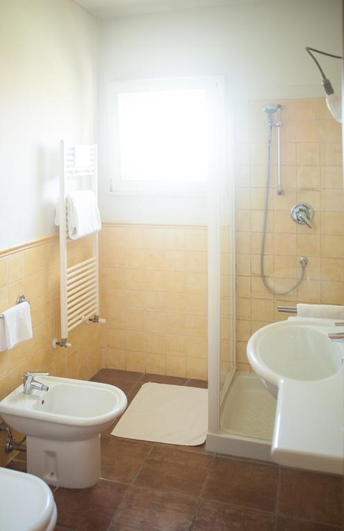 Agriturismo Il Mondo Guest House Parma Cameră foto