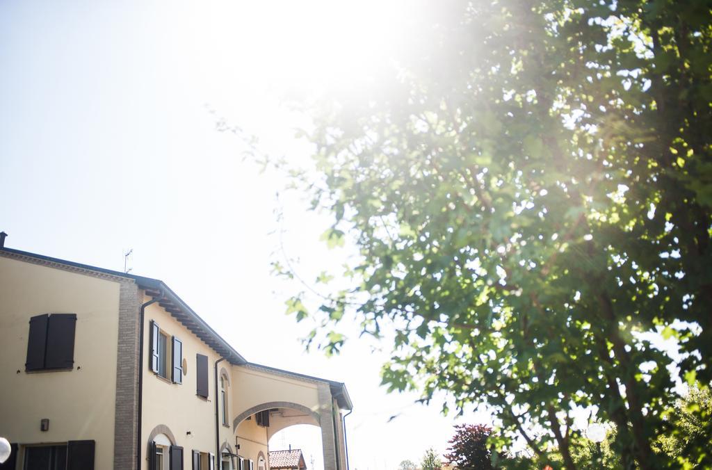 Agriturismo Il Mondo Guest House Parma Exterior foto