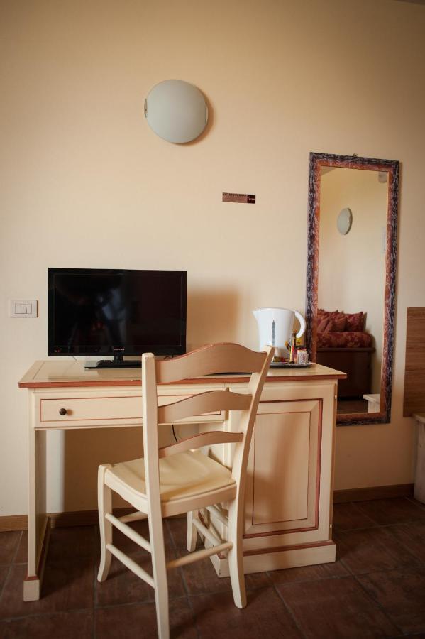 Agriturismo Il Mondo Guest House Parma Cameră foto